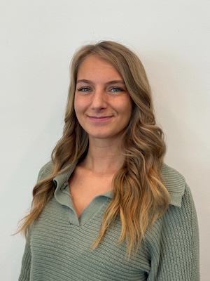 McKayla Sampson - Buying Center Consultant